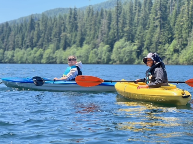 family-friendly Kayaking tours through the Pacific Northwest - Bigfoot B-A-C